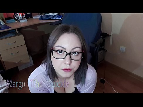 ❤️ Sexy jente med briller suger dildo dypt på kamera ☑ Jævla video hos oss no.xxx050890.ru